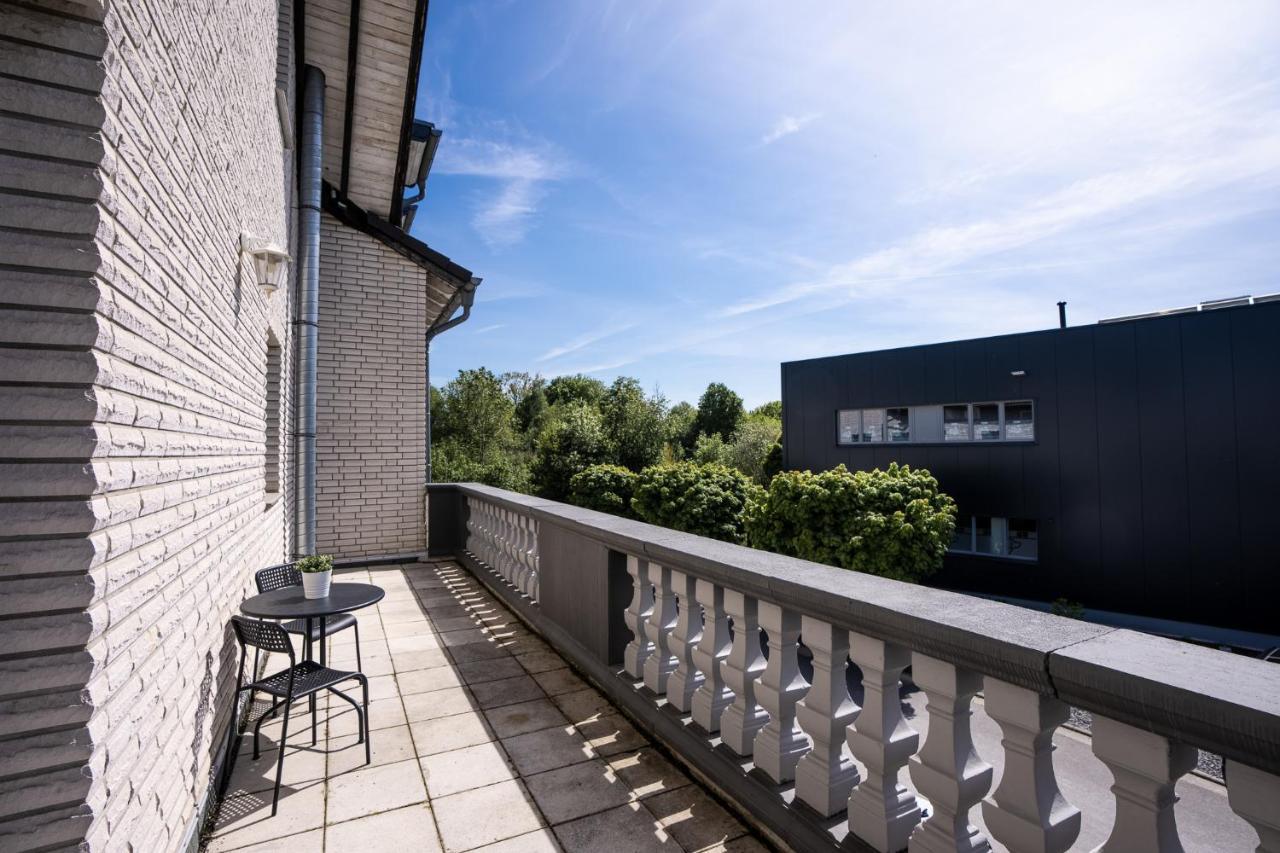 HOTEL LA CHACRA PENSION ERFTSTADT 3* (Deutschland) - von € 81